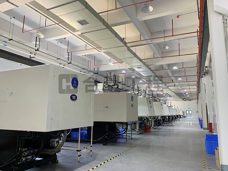 東莞盈灃科技有限公司工程緊鑼密鼓施工中，為迎接竣工全力奮戰(zhàn)！