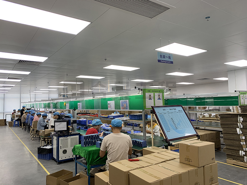 東莞盈灃科技有限公司工程緊鑼密鼓施工中，為迎接竣工全力奮戰(zhàn)！